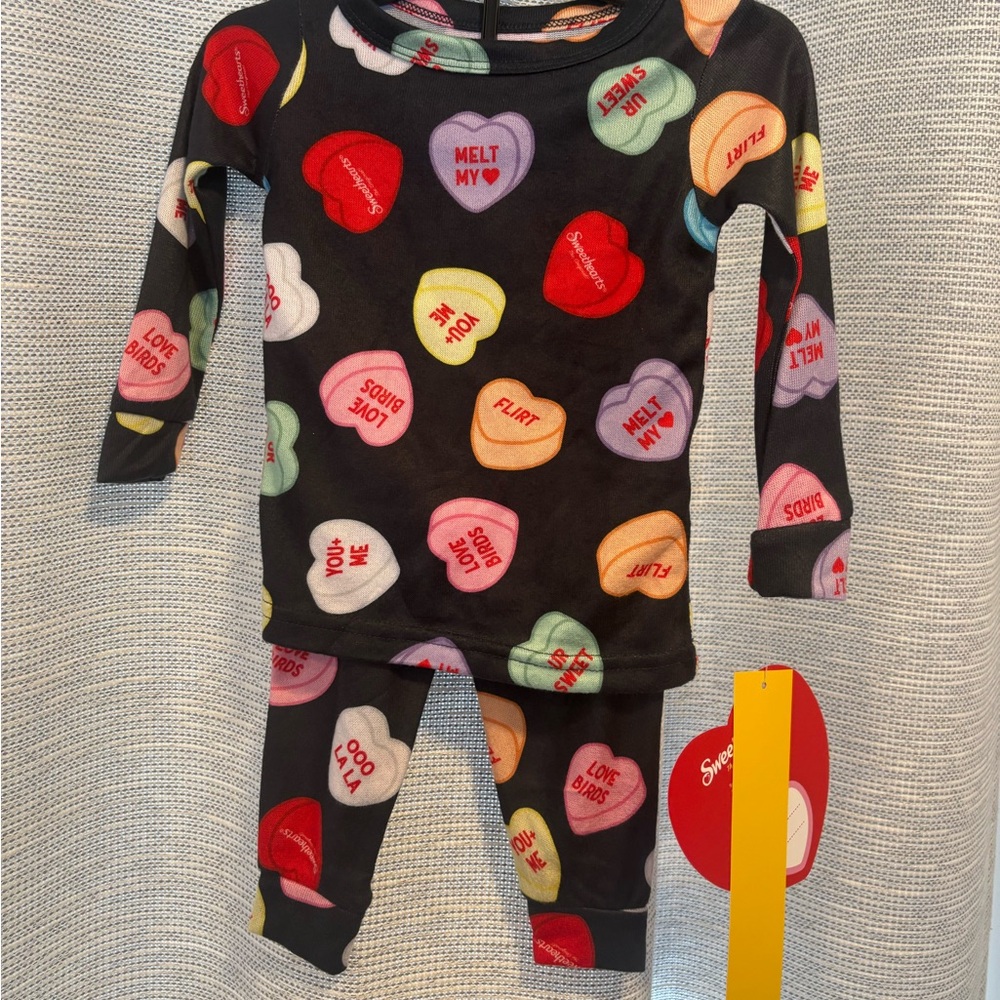 Sweethearts Pajama Set Size 18 Months NWT 2 Piece Long Sleeve